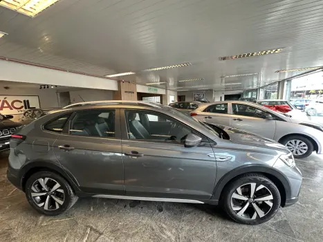 VOLKSWAGEN Nivus 1.0 4P FLEX 200 TSI HIGHLINE TURBO AUTOM�TICO, Foto 2