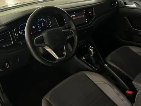 VOLKSWAGEN Nivus 1.0 4P FLEX 200 TSI HIGHLINE TURBO AUTOM�TICO, Foto 17