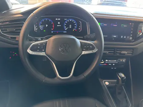 VOLKSWAGEN Nivus 1.0 4P FLEX 200 TSI HIGHLINE TURBO AUTOM�TICO, Foto 9