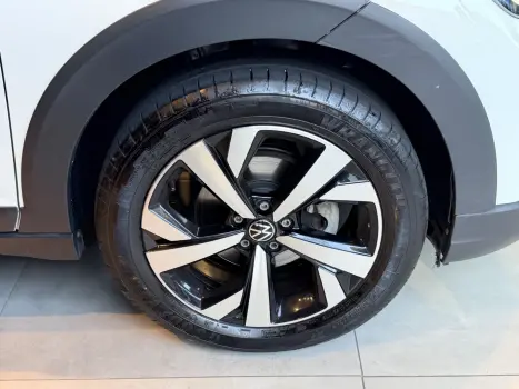 VOLKSWAGEN Nivus 1.0 4P FLEX 200 TSI HIGHLINE TURBO AUTOM�TICO, Foto 10