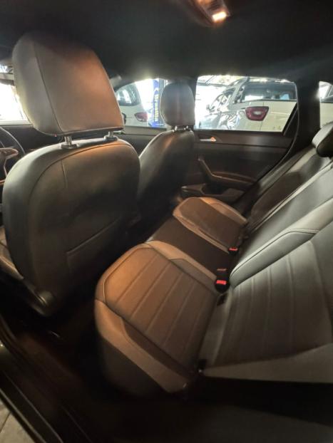 VOLKSWAGEN Nivus 1.0 4P FLEX 200 TSI HIGHLINE TURBO AUTOM�TICO, Foto 8
