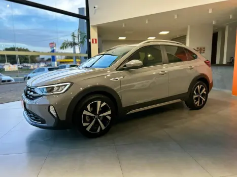 VOLKSWAGEN Nivus 1.0 4P FLEX 200 TSI HIGHLINE TURBO AUTOM�TICO, Foto 4