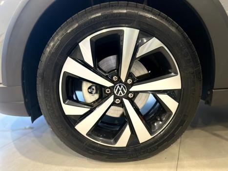VOLKSWAGEN Nivus 1.0 4P FLEX 200 TSI HIGHLINE TURBO AUTOM�TICO, Foto 8