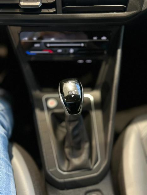 VOLKSWAGEN Nivus 1.0 4P FLEX 200 TSI HIGHLINE TURBO AUTOM�TICO, Foto 16