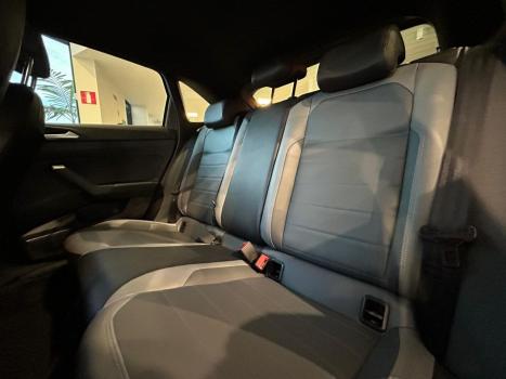 VOLKSWAGEN Nivus 1.0 4P FLEX 200 TSI HIGHLINE TURBO AUTOM�TICO, Foto 20