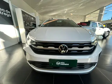 VOLKSWAGEN Nivus 1.0 4P FLEX 200 TSI HIGHLINE TURBO AUTOM�TICO, Foto 2