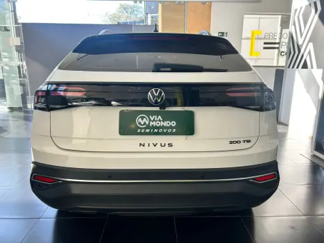 VOLKSWAGEN Nivus 1.0 4P FLEX 200 TSI HIGHLINE TURBO AUTOM�TICO, Foto 7