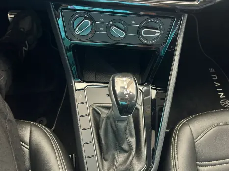 VOLKSWAGEN Nivus 1.0 4P FLEX 200 TSI HIGHLINE TURBO AUTOM�TICO, Foto 18