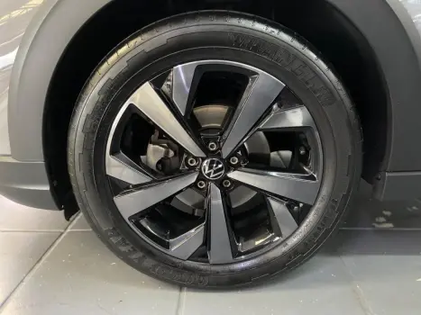 VOLKSWAGEN Nivus 1.0 4P FLEX 200 TSI HIGHLINE TURBO AUTOM�TICO, Foto 7