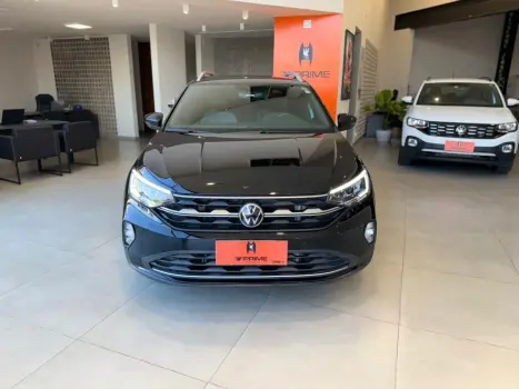 VOLKSWAGEN Nivus 1.0 4P FLEX 200 TSI HIGHLINE TURBO AUTOM�TICO, Foto 2