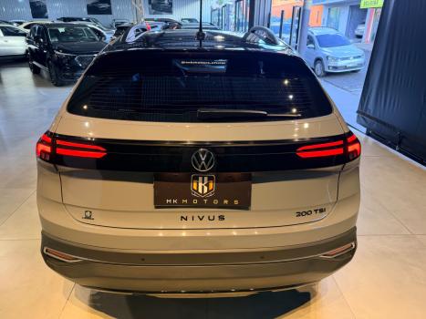 VOLKSWAGEN Nivus 1.0 4P FLEX 200 TSI HIGHLINE TURBO AUTOM�TICO, Foto 7