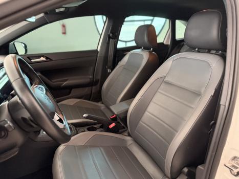 VOLKSWAGEN Nivus 1.0 4P FLEX 200 TSI HIGHLINE TURBO AUTOM�TICO, Foto 11