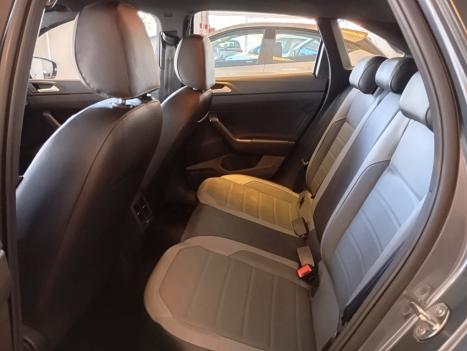 VOLKSWAGEN Nivus 1.0 4P FLEX 200 TSI HIGHLINE TURBO AUTOM�TICO, Foto 8