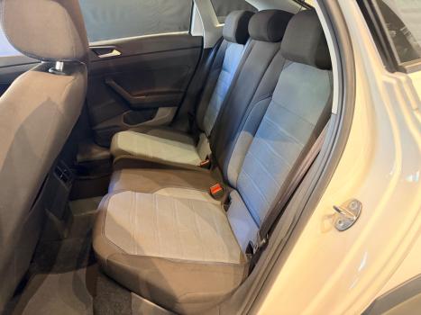 VOLKSWAGEN Nivus 1.0 4P FLEX 200 TSI COMFORTLINE TURBO AUTOM�TICO, Foto 4
