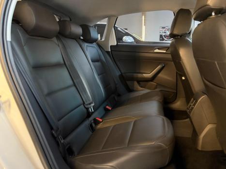 VOLKSWAGEN Nivus 1.0 4P FLEX 200 TSI COMFORTLINE TURBO AUTOMÁTICO, Foto 12