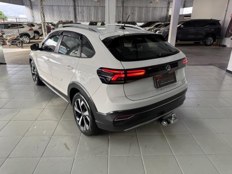 VOLKSWAGEN Nivus 1.0 4P FLEX 200 TSI HIGHLINE TURBO AUTOMÁTICO, Foto 6