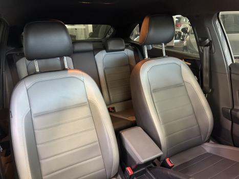 VOLKSWAGEN Nivus 1.0 4P FLEX 200 TSI HIGHLINE TURBO AUTOMÁTICO, Foto 16