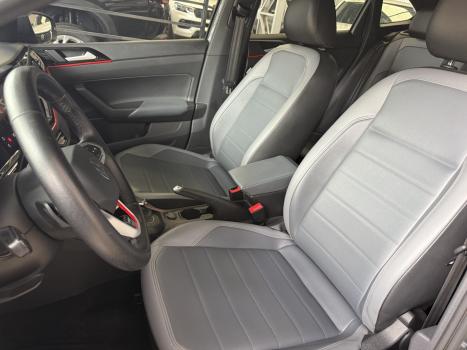 VOLKSWAGEN Nivus 1.0 4P FLEX 200 TSI HIGHLINE TURBO AUTOMÁTICO, Foto 14