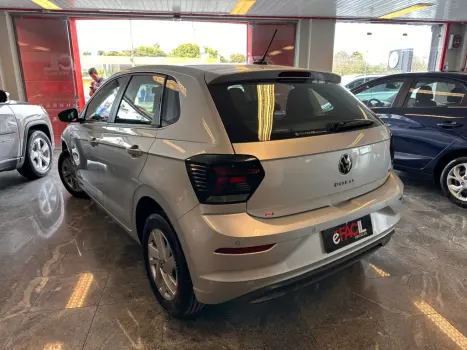 VOLKSWAGEN Polo Hatch 1.0 12V 4P 200 TSI  COMFORTLINE AUTOMTICO, Foto 4
