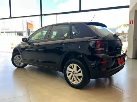 VOLKSWAGEN Polo Hatch 1.0 4P 170 TSI COMFORTLINE AUTOM�TICO, Foto 5