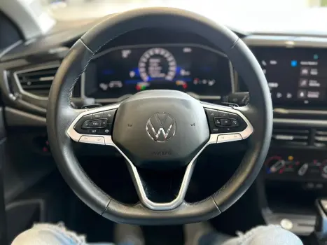 VOLKSWAGEN Polo Hatch 1.0 4P 170 TSI COMFORTLINE AUTOM�TICO, Foto 13