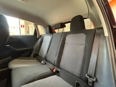 VOLKSWAGEN Polo Hatch 1.0 4P 170 TSI COMFORTLINE AUTOM�TICO, Foto 20