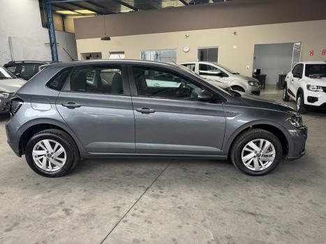 VOLKSWAGEN Polo Hatch 1.0 12V 4P 200 TSI  COMFORTLINE AUTOM�TICO, Foto 6
