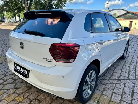 VOLKSWAGEN Polo Hatch 1.0 12V 4P 200 TSI  COMFORTLINE AUTOM�TICO, Foto 6