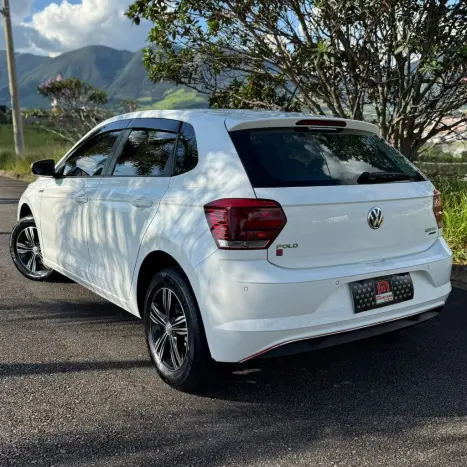 VOLKSWAGEN Polo Hatch 1.0 12V 4P 200 TSI  COMFORTLINE AUTOM�TICO, Foto 6
