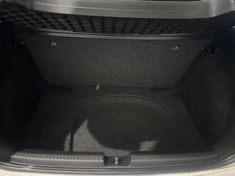 VOLKSWAGEN Polo Hatch 1.0 12V 4P MPI FLEX, Foto 9