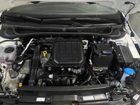 VOLKSWAGEN Polo Hatch 1.0 12V 4P MPI FLEX, Foto 10
