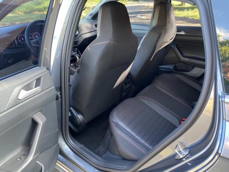 VOLKSWAGEN Polo Hatch , Foto 10