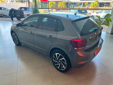 VOLKSWAGEN Polo Hatch 1.0 12V 4P 200 TSI  COMFORTLINE AUTOM�TICO, Foto 10