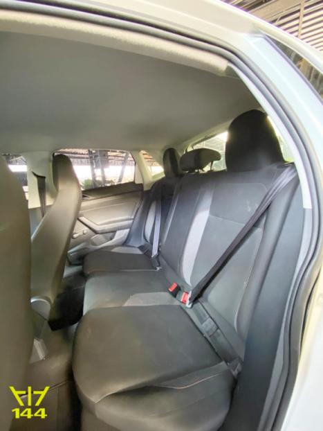 VOLKSWAGEN Polo Hatch 1.0 16V 4P, Foto 8