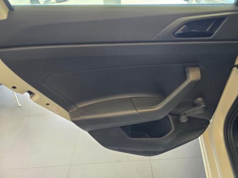 VOLKSWAGEN Polo Hatch 1.0 12V 4P MPI FLEX, Foto 16