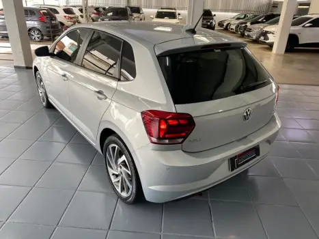 VOLKSWAGEN Polo Hatch 1.0 12V 4P 200 TSI HIGHLINE AUTOMÁTICO, Foto 6