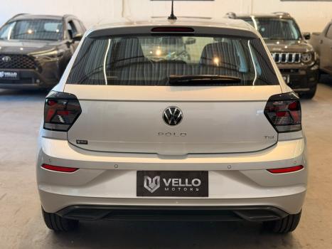 VOLKSWAGEN Polo Hatch 1.0 4P 170 TSI COMFORTLINE AUTOMÁTICO, Foto 8