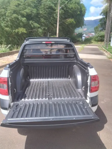 VOLKSWAGEN Saveiro 1.6 G6 HIGHLINE CABINE DUPLA FLEX, Foto 7