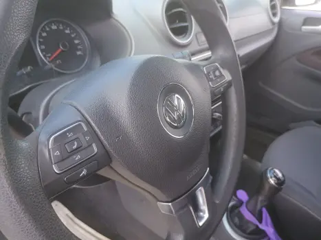 VOLKSWAGEN Saveiro 1.6 G6 HIGHLINE CABINE DUPLA FLEX, Foto 13