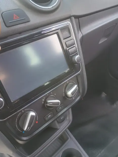 VOLKSWAGEN Saveiro 1.6 G6 HIGHLINE CABINE DUPLA FLEX, Foto 18