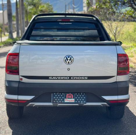 VOLKSWAGEN Saveiro 1.6 G7 CABINE DUPLA CROSS FLEX, Foto 8
