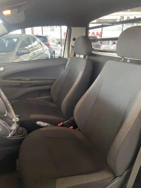 VOLKSWAGEN Saveiro 1.6 16V FLEX MSI ROBUST CABINE SIMPLES, Foto 8