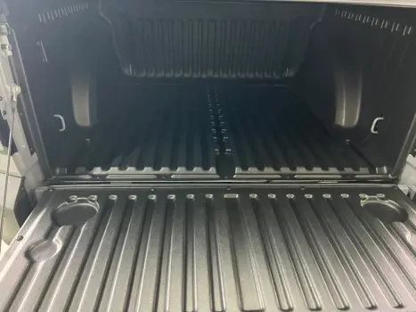 VOLKSWAGEN Saveiro 1.6 16V FLEX MSI EXTREME CABINE DUPLA, Foto 15