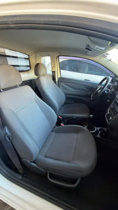 VOLKSWAGEN Saveiro 1.6 G5 TREND CABINE ESTENDIDA FLEX, Foto 2