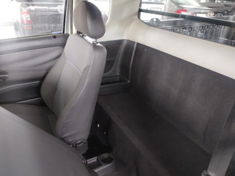 VOLKSWAGEN Saveiro 1.6 G5 TREND CABINE ESTENDIDA FLEX, Foto 9