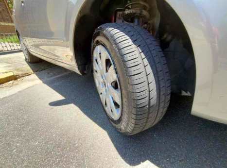 VOLKSWAGEN Space Fox 1.6 4P FLEX TREND, Foto 4