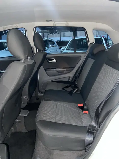 VOLKSWAGEN Space Fox 1.6 4P FLEX TREND, Foto 9 VOLKSWAGEN Space Fox 1.6 4P FLEX TREND, Foto 9