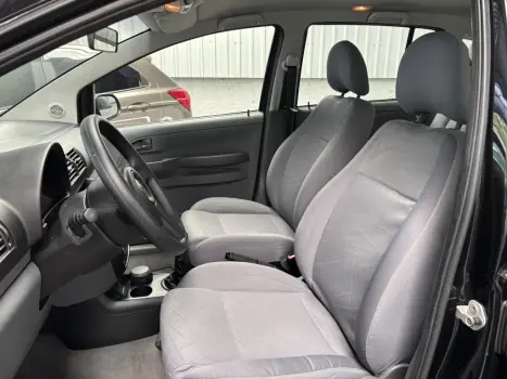 VOLKSWAGEN Space Fox 1.6 4P FLEX TREND, Foto 12