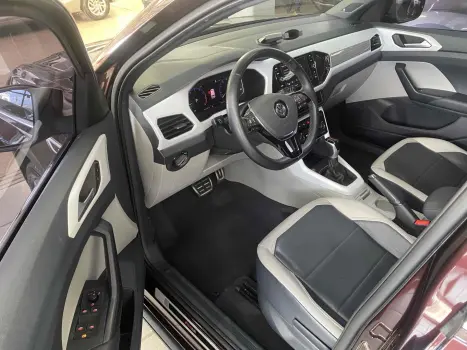 VOLKSWAGEN T-Cross 1.4 4P 250 TSI FLEX HIGHLINE AUTOMTICO, Foto 8