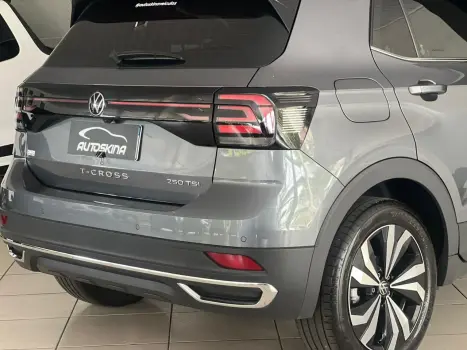 VOLKSWAGEN T-Cross 1.4 4P 250 TSI FLEX HIGHLINE AUTOM�TICO, Foto 6